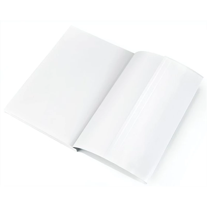 Füzet- és könyvborító, áttetsző, fényes felület, állítható széllel, öntapadó csíkkal 550x310 mm, PP, PANTA PLAST