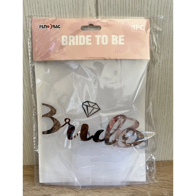 Pary fátyol -Bride to be